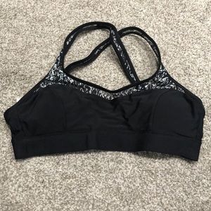 Lululemon sports bra